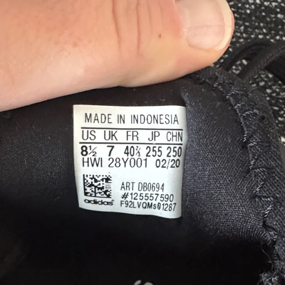 Adidas Black and Gray Sneakers - Picture 4 of 4